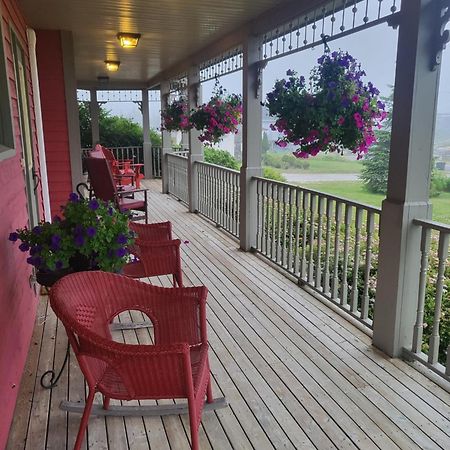 Cranberry Cove Inn Луисбърг Екстериор снимка