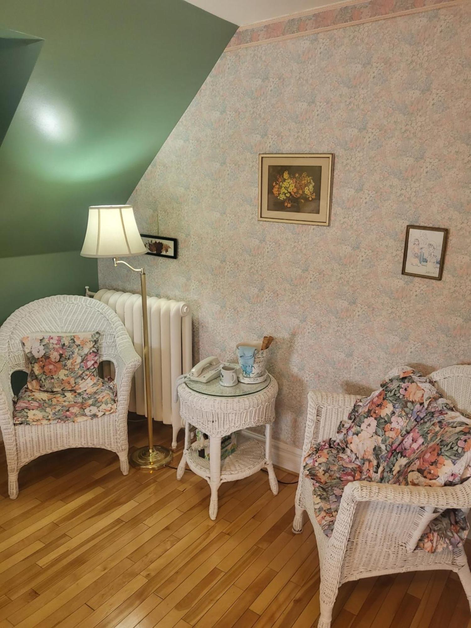 Cranberry Cove Inn Луисбърг Екстериор снимка