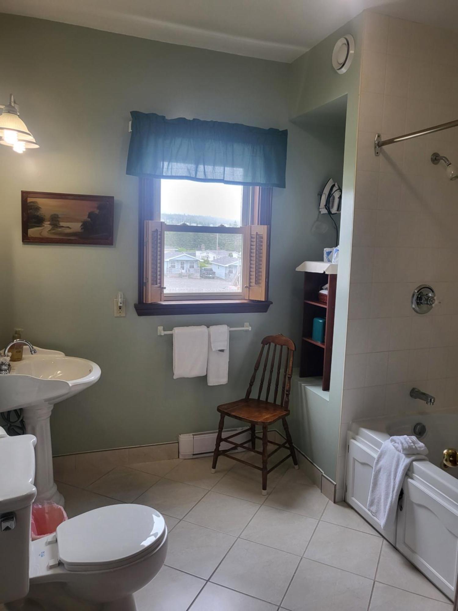 Cranberry Cove Inn Луисбърг Екстериор снимка