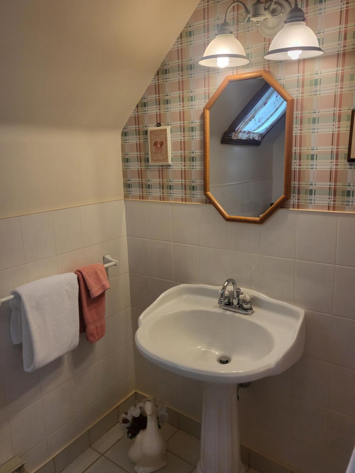 Cranberry Cove Inn Луисбърг Екстериор снимка